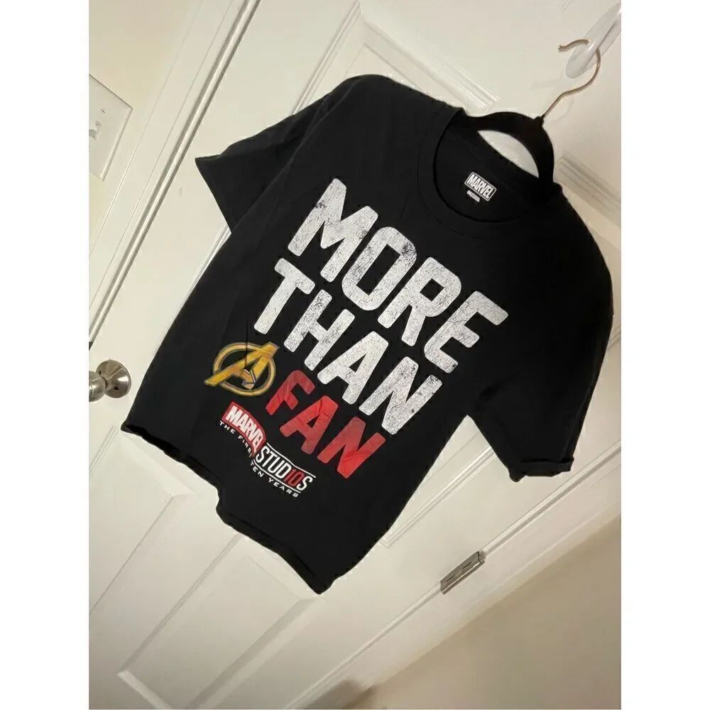 Marvel T-shirt more than a fan black large